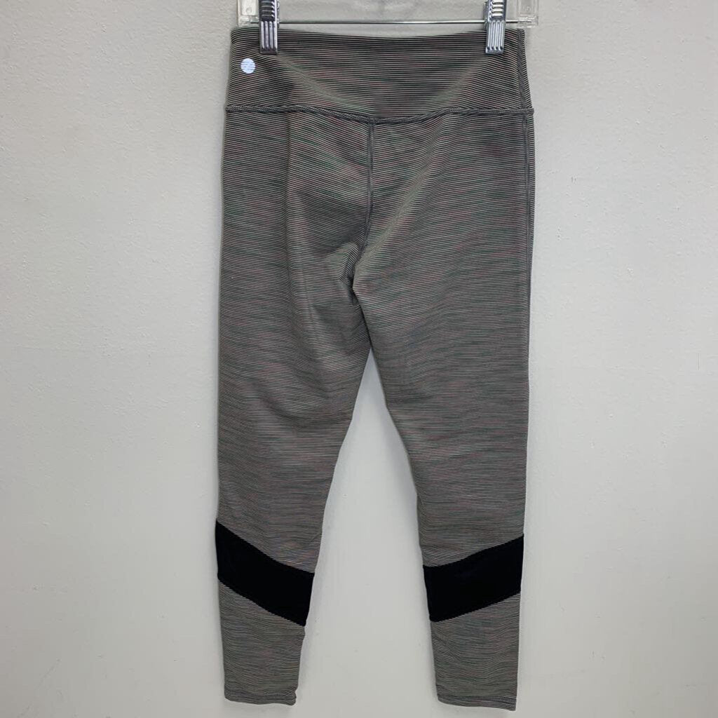 10/12: Mesh Panel Leggings