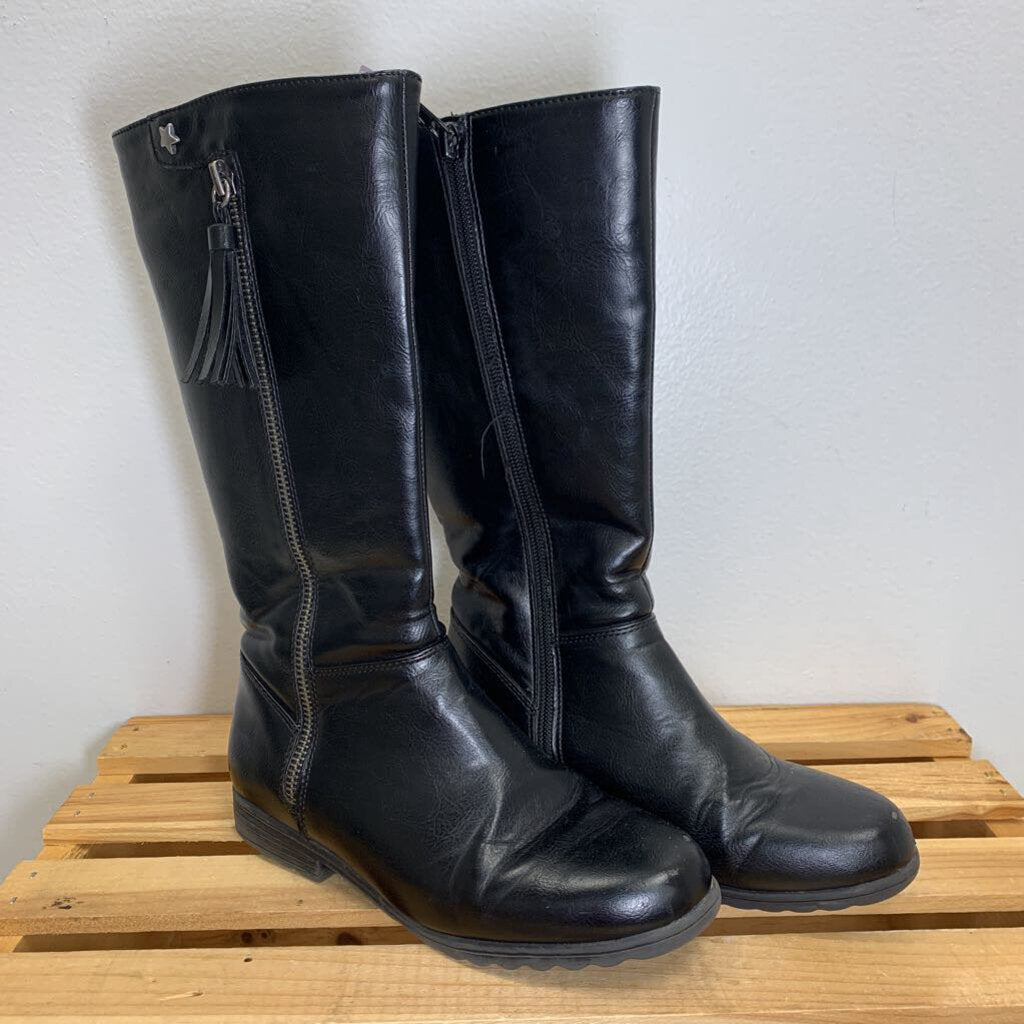 2: Kelsie Tassel Boots
