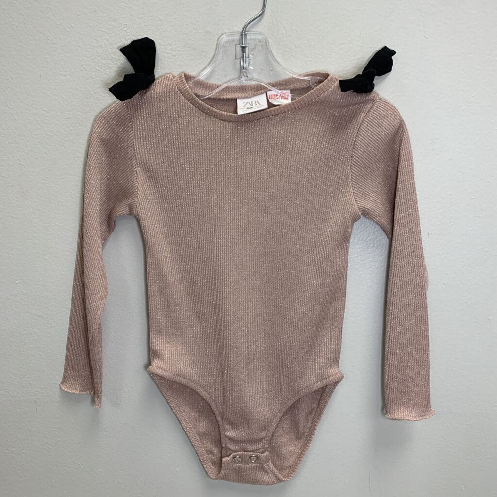2-3: Metallic Ribbed Bodysuit
