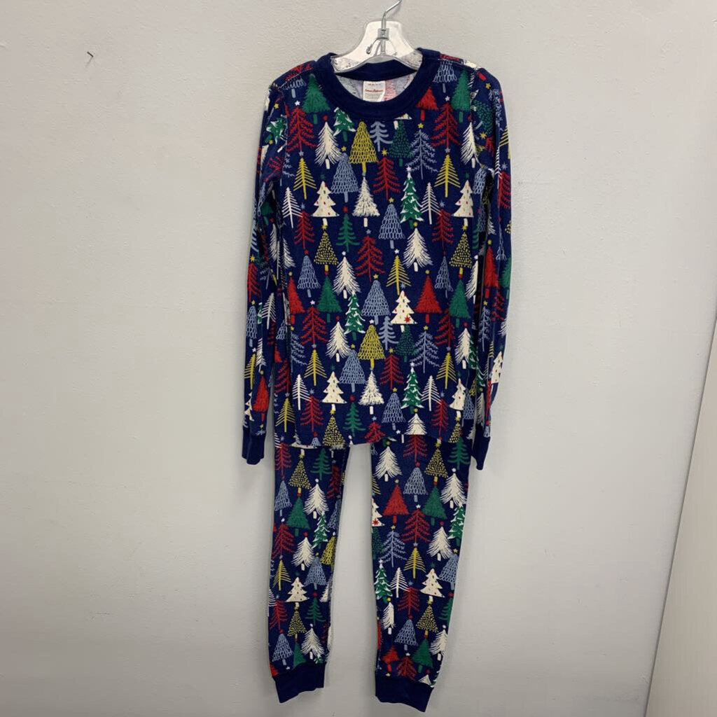 10: Long John Pajama Set - Twinkly Trees