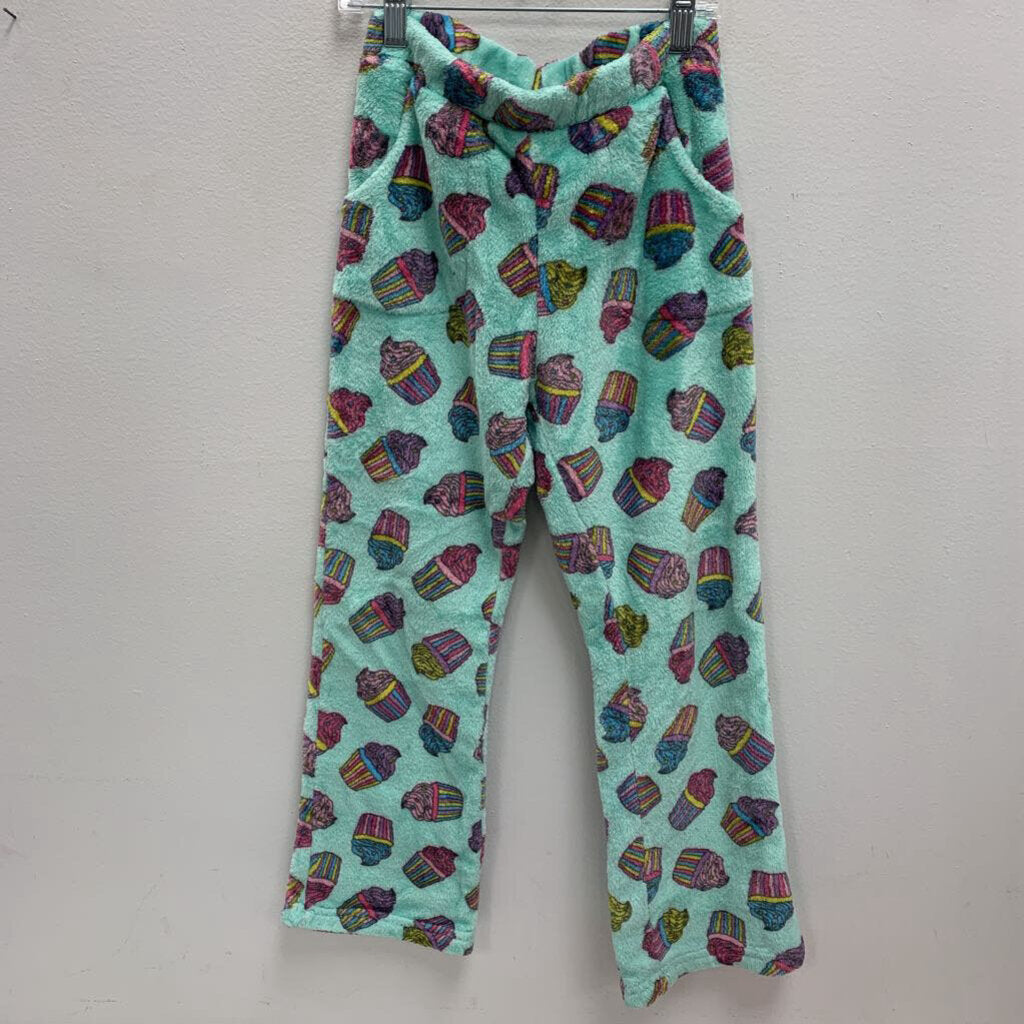 7/8: Plush Pajama Pants - Cupcakes