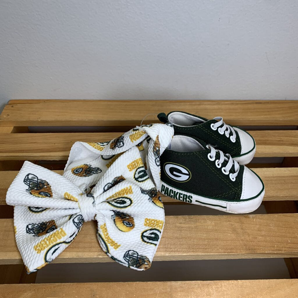 0-6M: Crib Shoes + Headband