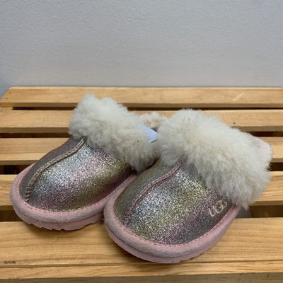 10: Cozy II Metallic Glitter Slippers AS IS
