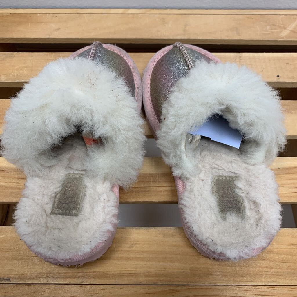 10: Cozy II Metallic Glitter Slippers AS IS