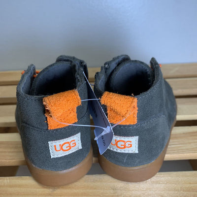 9: Kristjan Chukka Boots