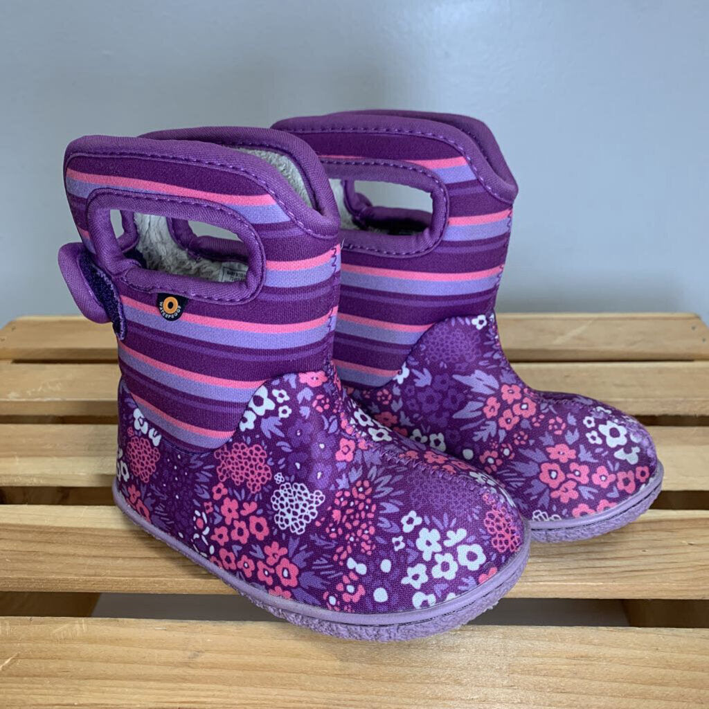 8: Waterproof Insulated Rain Boot - Stripes/Floral