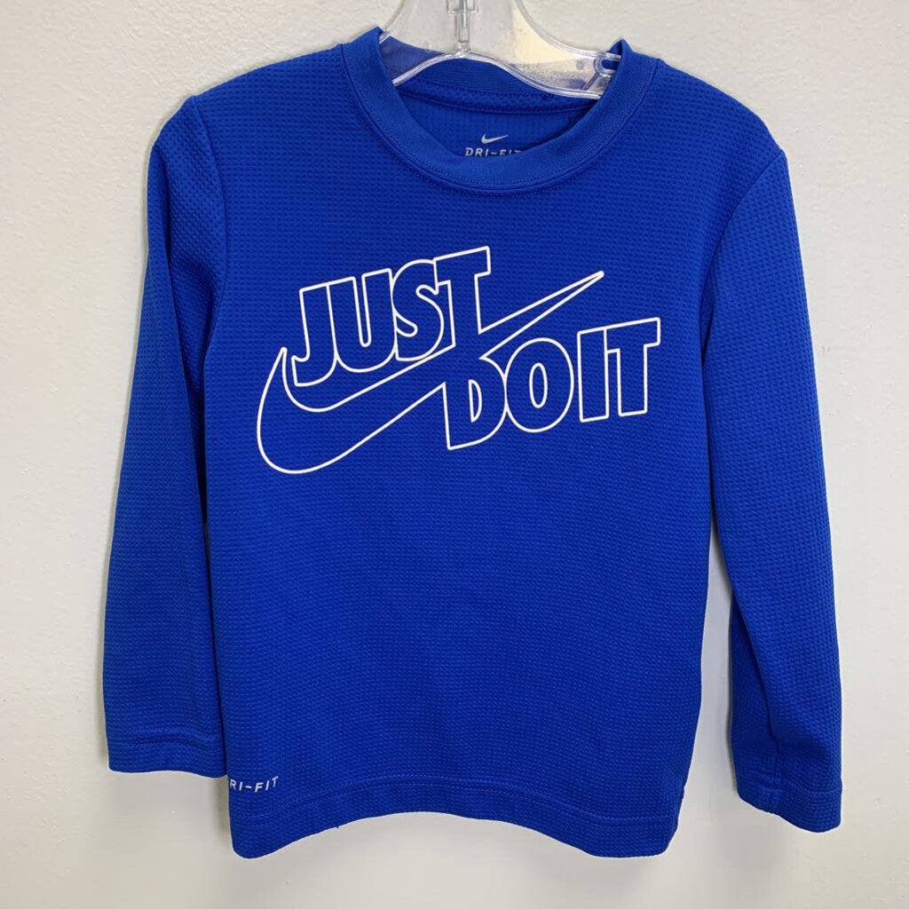 3-4: Logo Dri Fit Long Sleeve T-Shirt