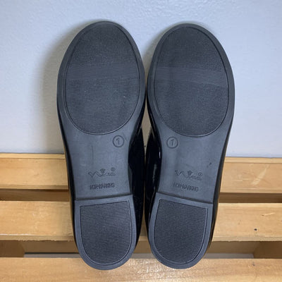 1: Pegasus Patent Leather Ballet Flats