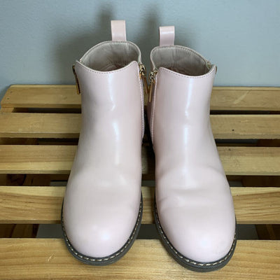 1: Zipper Ankle Booties