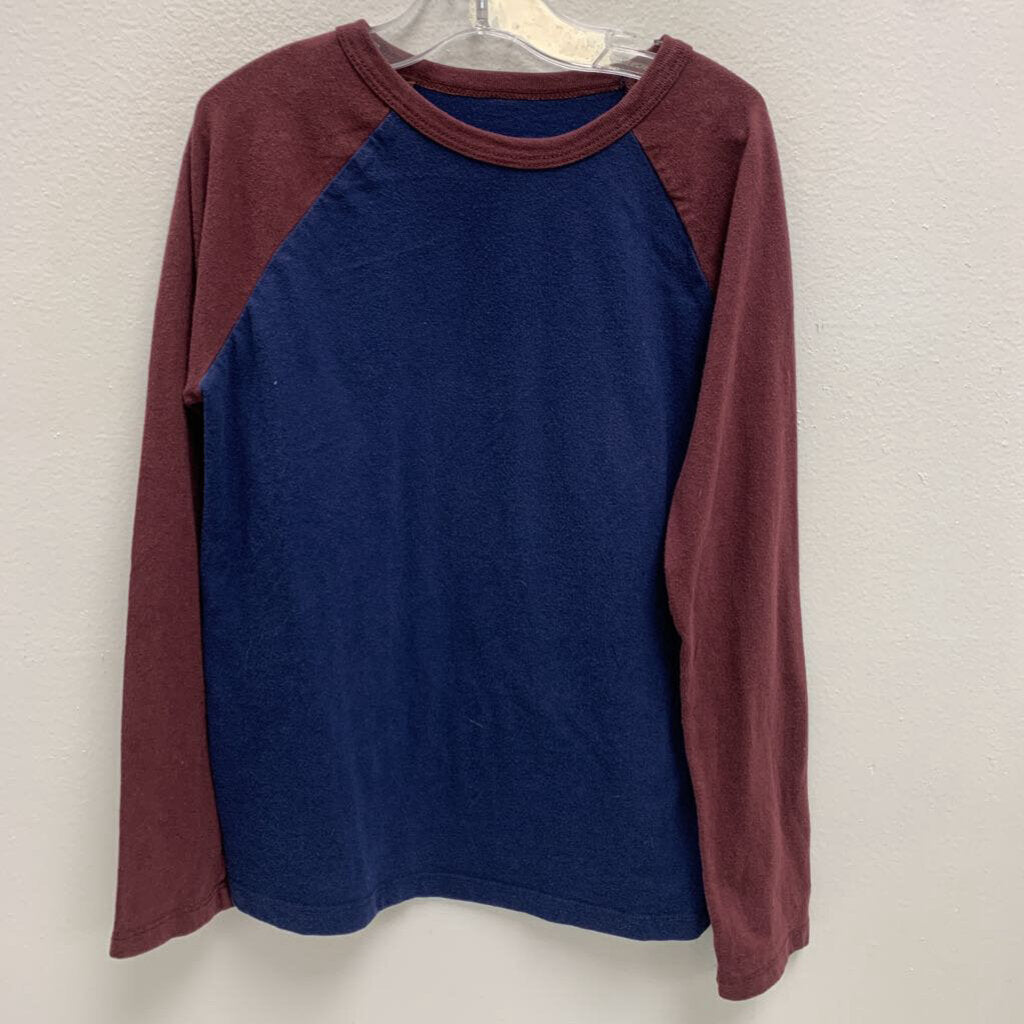 8: Long Sleeve Raglan T-Shirt