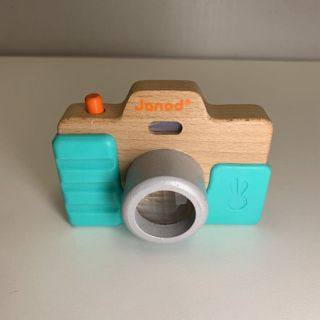 Wooden Sound Camera