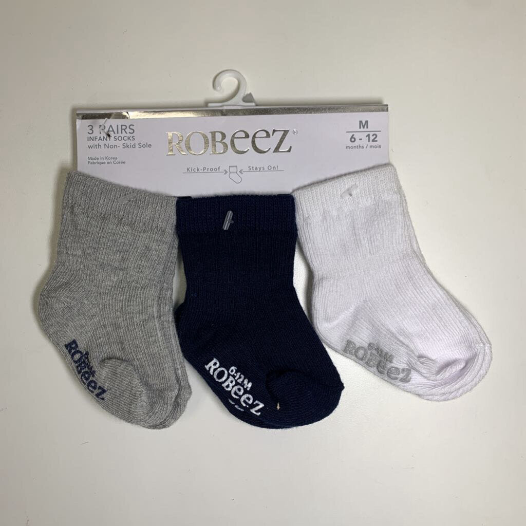 6-12M: Non Skid Socks 3 Pack NWT