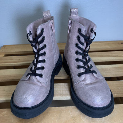 11: TLeader Metallic Patch Boots AS IS