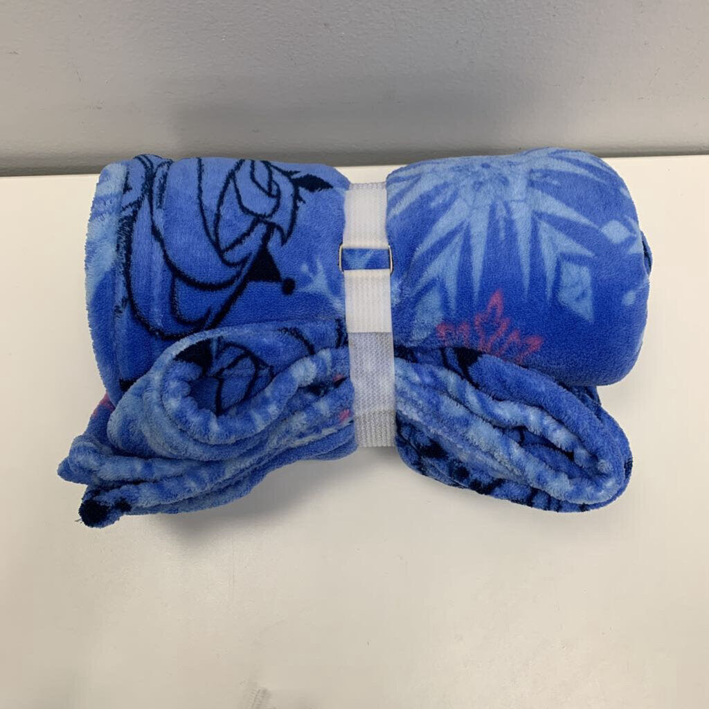 "Emma" Embroidered Frozen Fleece Throw Blanket (50"x60")