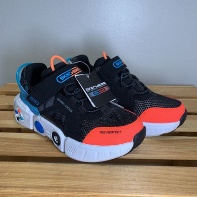 12.5: Game Kicks Gametronix Sneakers NWT