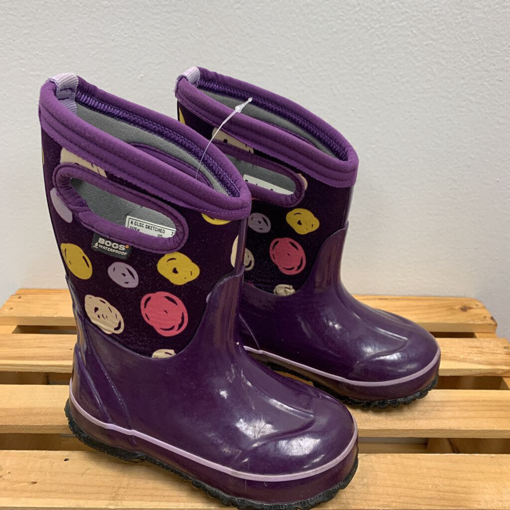 9: Classic Waterproof Boots - Sketched Dots