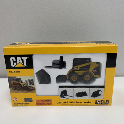 1:32 CAT 226B Skid Steer Loader (55036) NIB