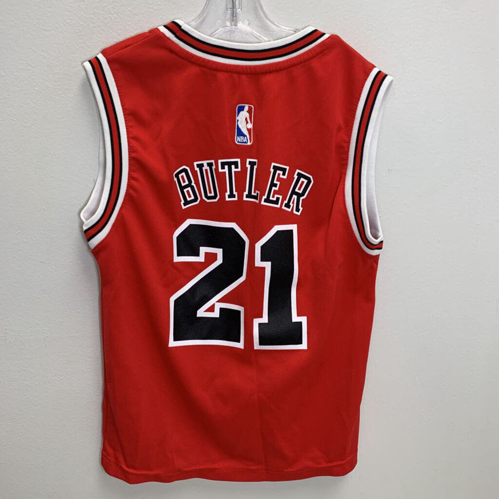 8-10: Chicago Bulls Jersey - Jimmy Butler #21