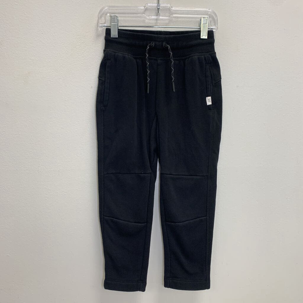 5-6: Sweatpants - Functional Drawstring