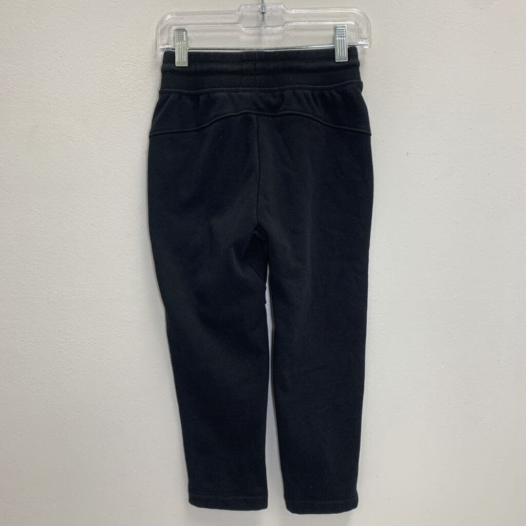 5-6: Sweatpants - Functional Drawstring