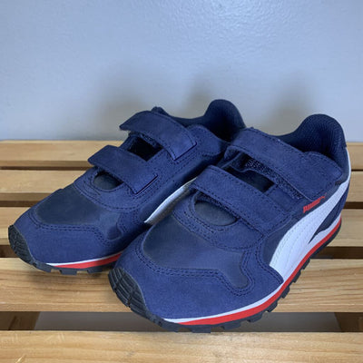 13.5: ST Runner NL V Sneakers NWOT