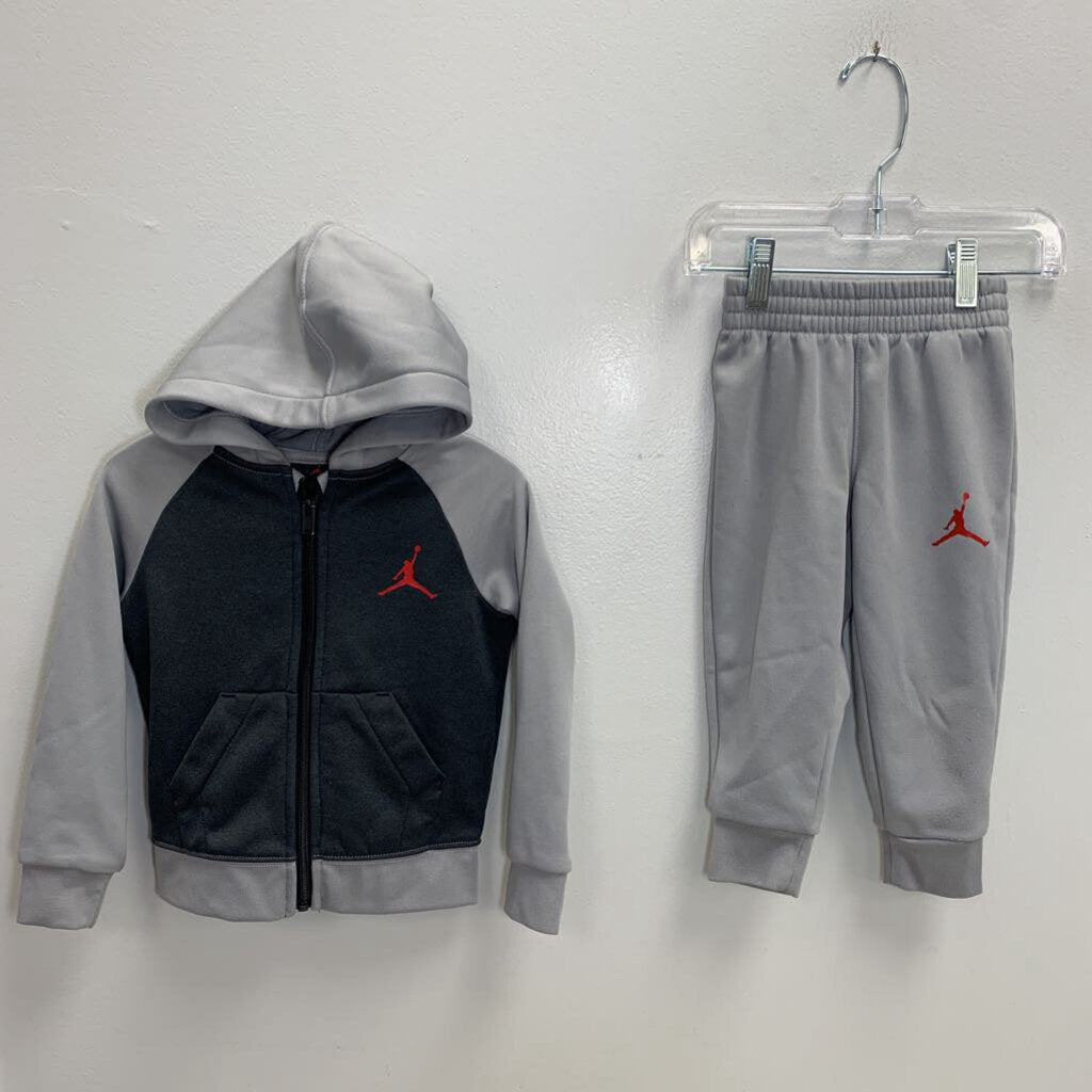 2T: Track Suit - Jumpman Logo