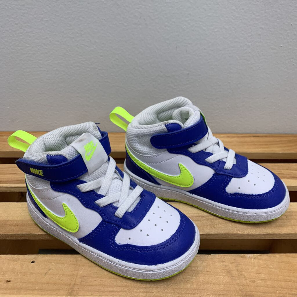 8: Court Borough Mid 2 Sneakers