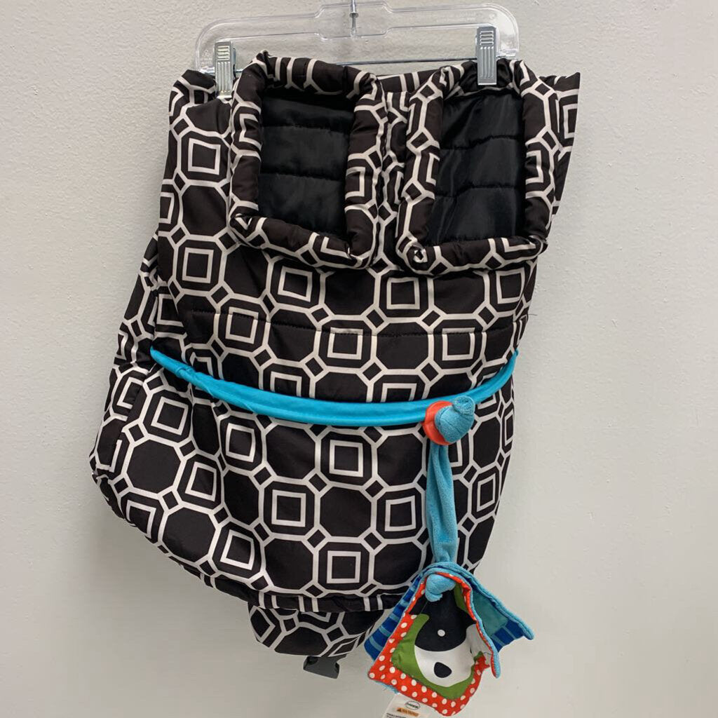 6-48M: Boppy Shopping Cart & High Chair Cover