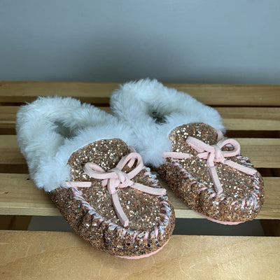 8: Sherpa Rose Gold Glitter Slippers