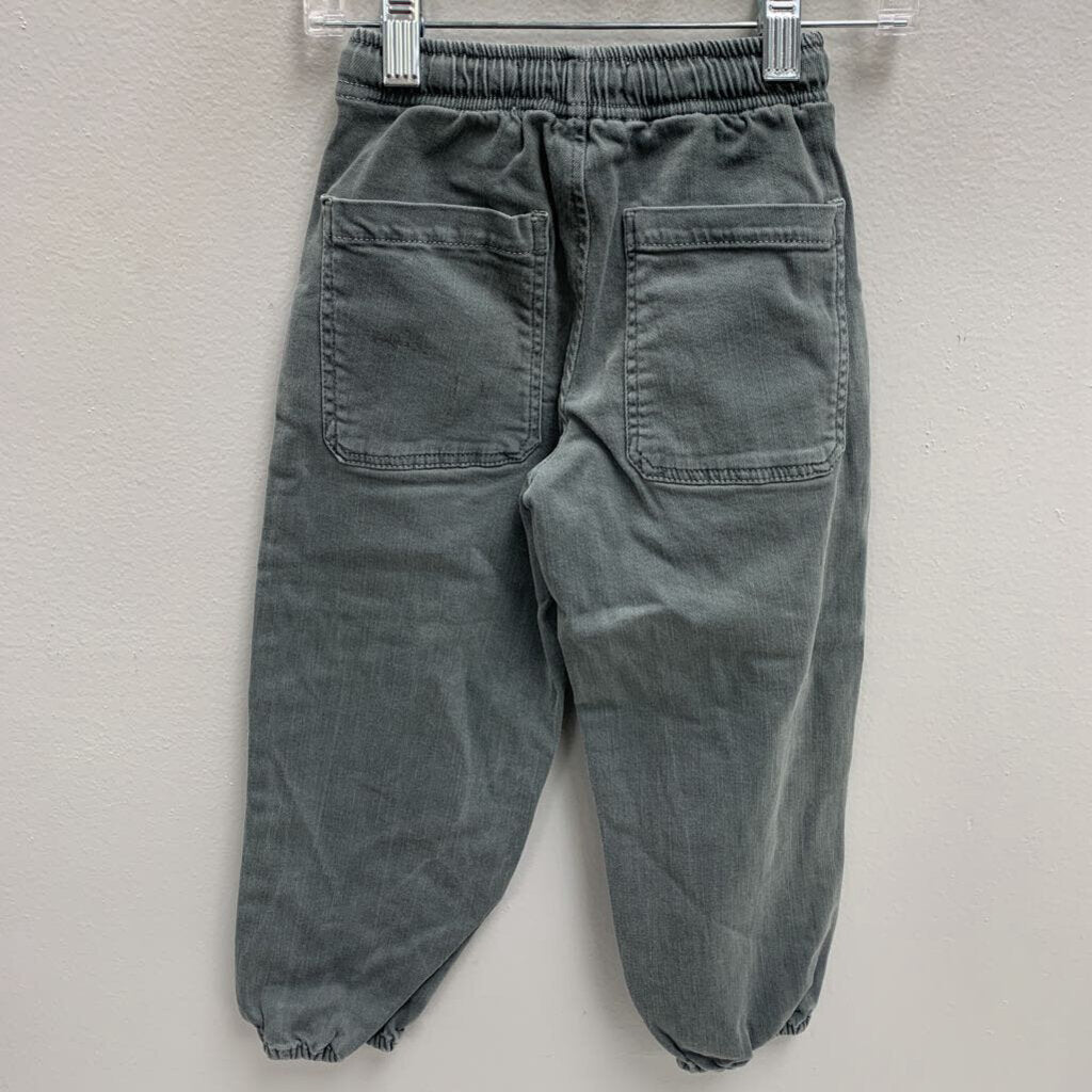 6: Twill Cargo Jogger Pants