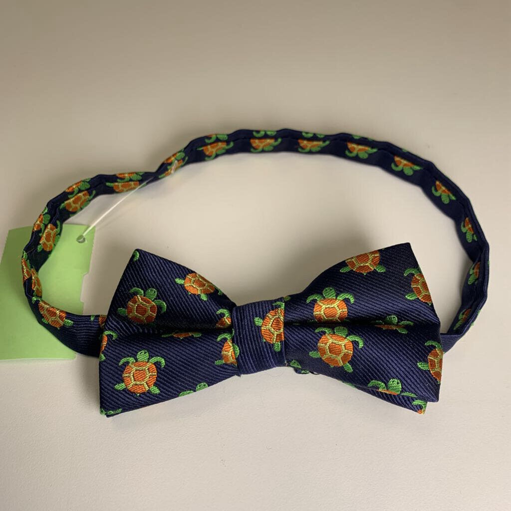 Clip on Bow Tie - Sea Turtle