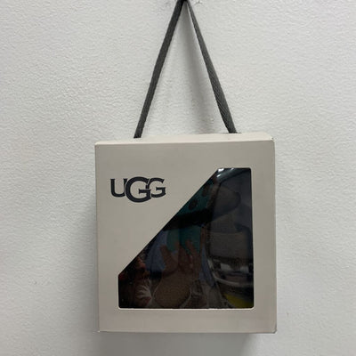 02/03: Baby Bixbee Booties NIB