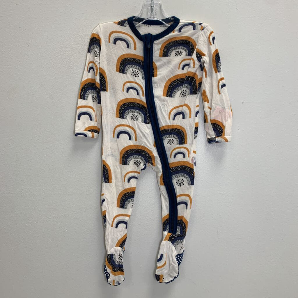 3-6M: Footie Zippered Sleeper - Rainbows