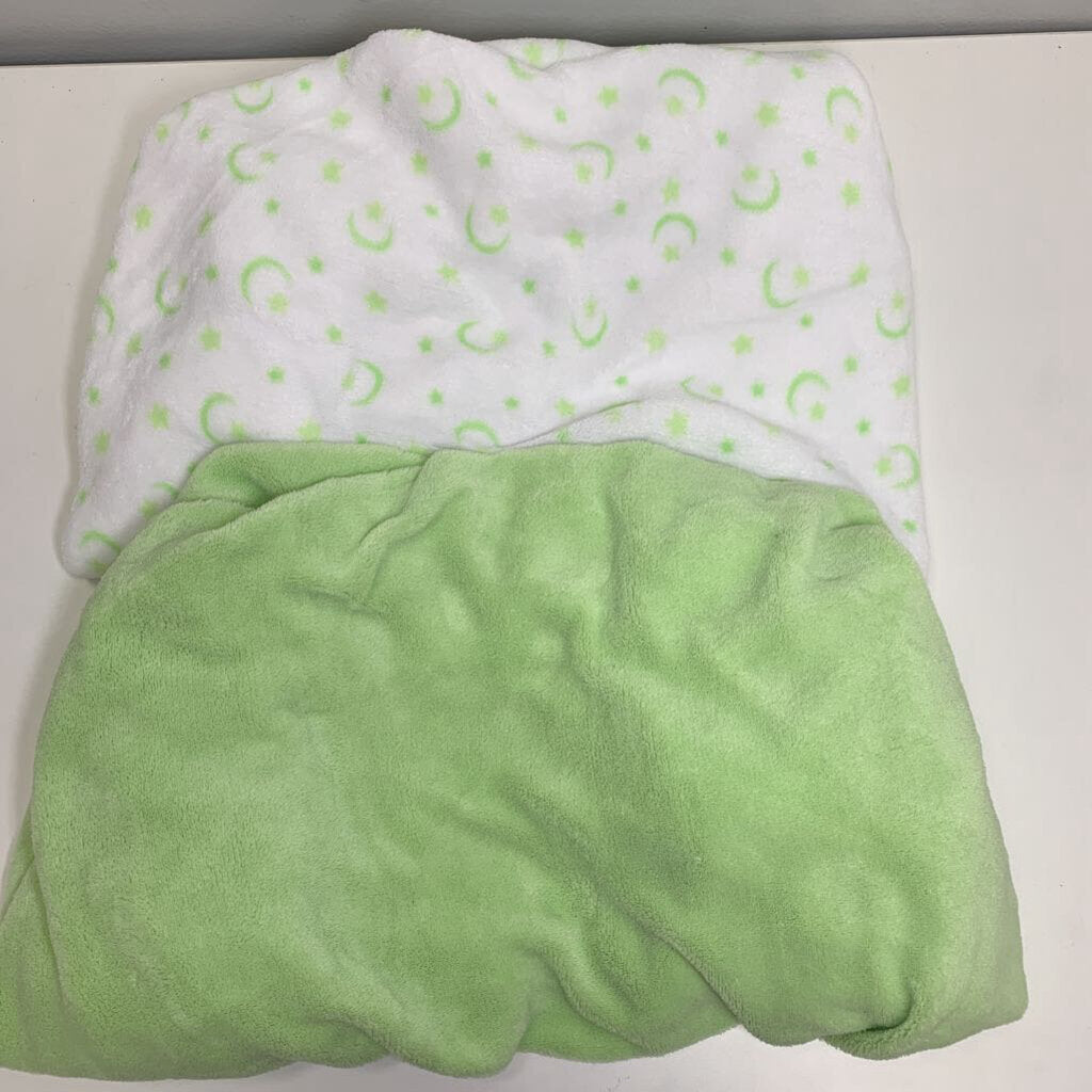 Microplush Crib Sheets (Set of 2) - Mint Green/White with Moon & Stars