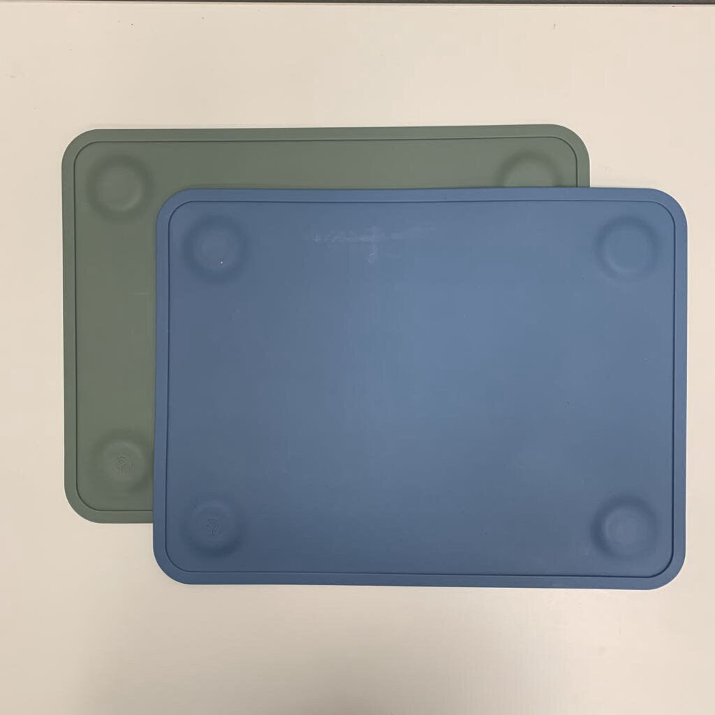 Silicone Suction Placemats – Set of 2 - Large (16"x12")