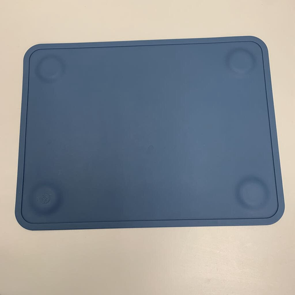 Silicone Suction Placemats – Large (16"x12")