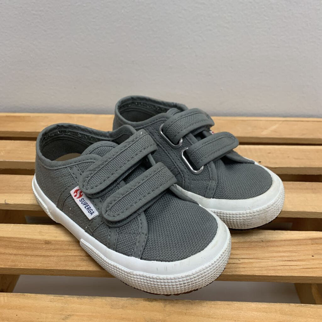 9.5: 2750 Cotjstrap Classic Sneakers
