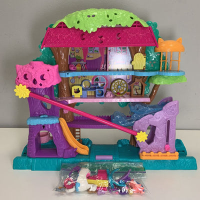 Pet Adventure Treehouse Playset