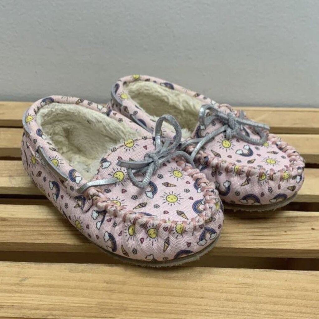 9: Moc Slippers - Pink Sunshine