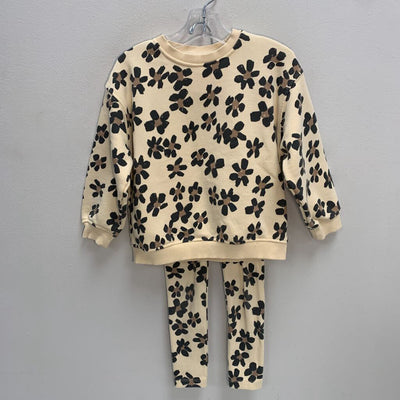 4: Crewneck Sweatshirt & Leggings - Abstract Floral Print