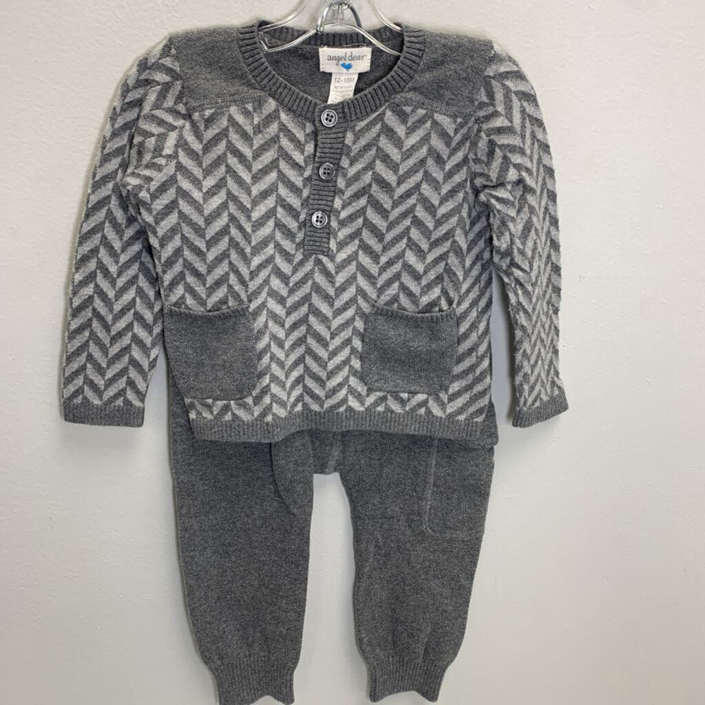 12-18M: Chevron Knit Sweater + Sweatpants