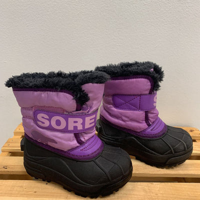 9: Snow Commander Boot