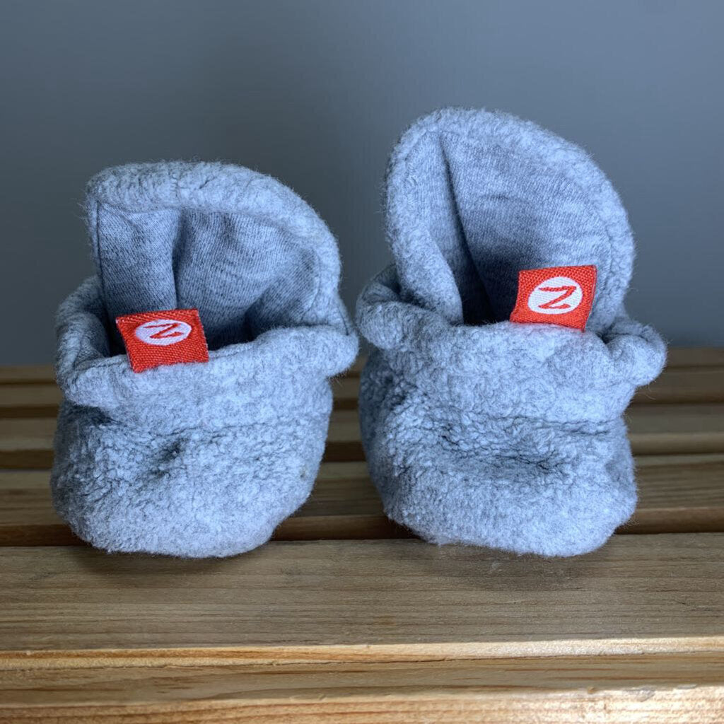 3M: Fleece Booties