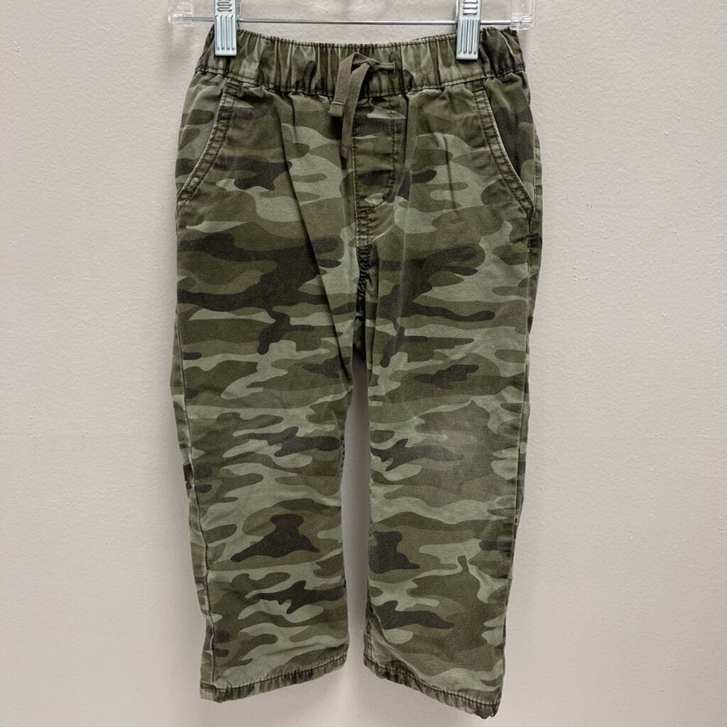 3T: Baby Gap green camouflage lined pants