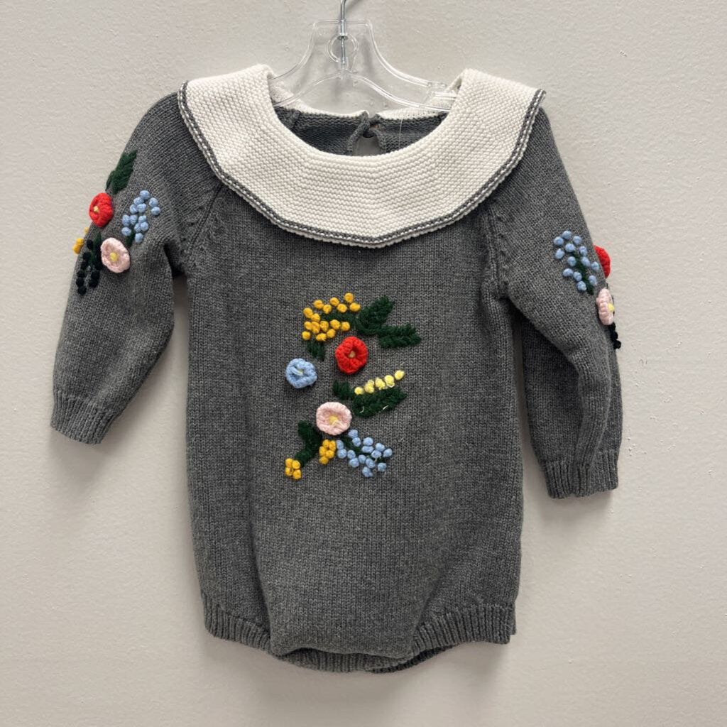 3-6M: Handmade grey knit sweater w/white collar & floral embellishment pull-over