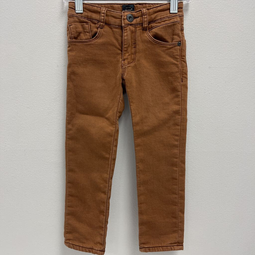 3: Baby Face brown jeans