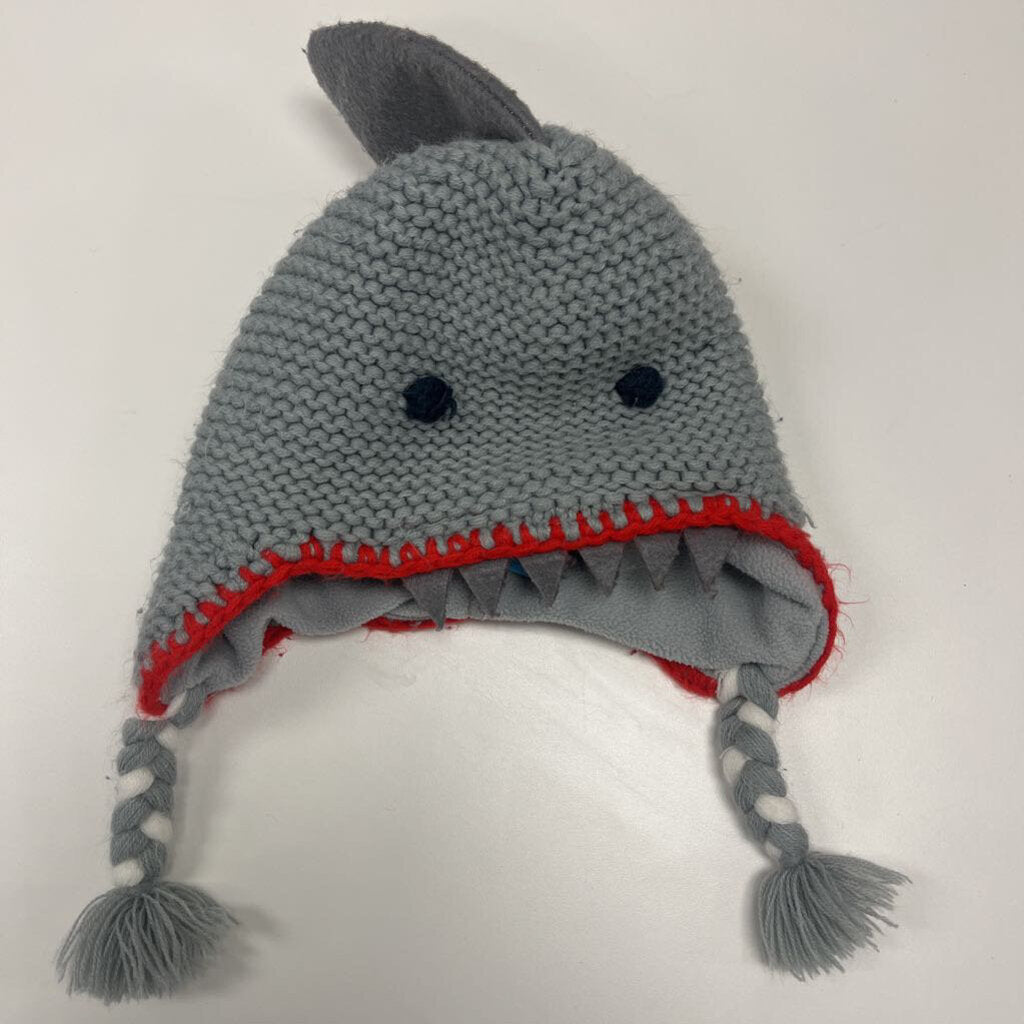 6-12M: L.L.Bean grey shark knit cap