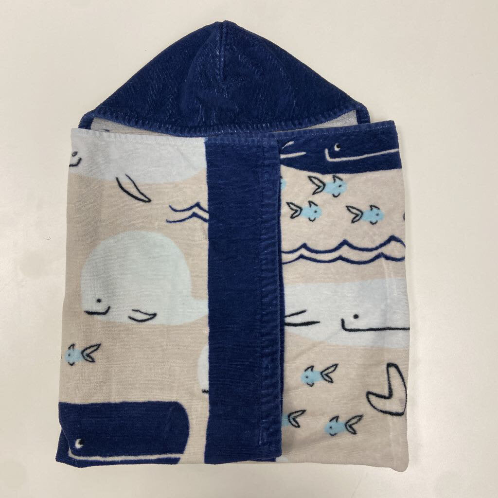Pottery Barn Kids blue whale print beach towel